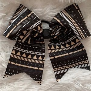 free with bundle Cheer Bow